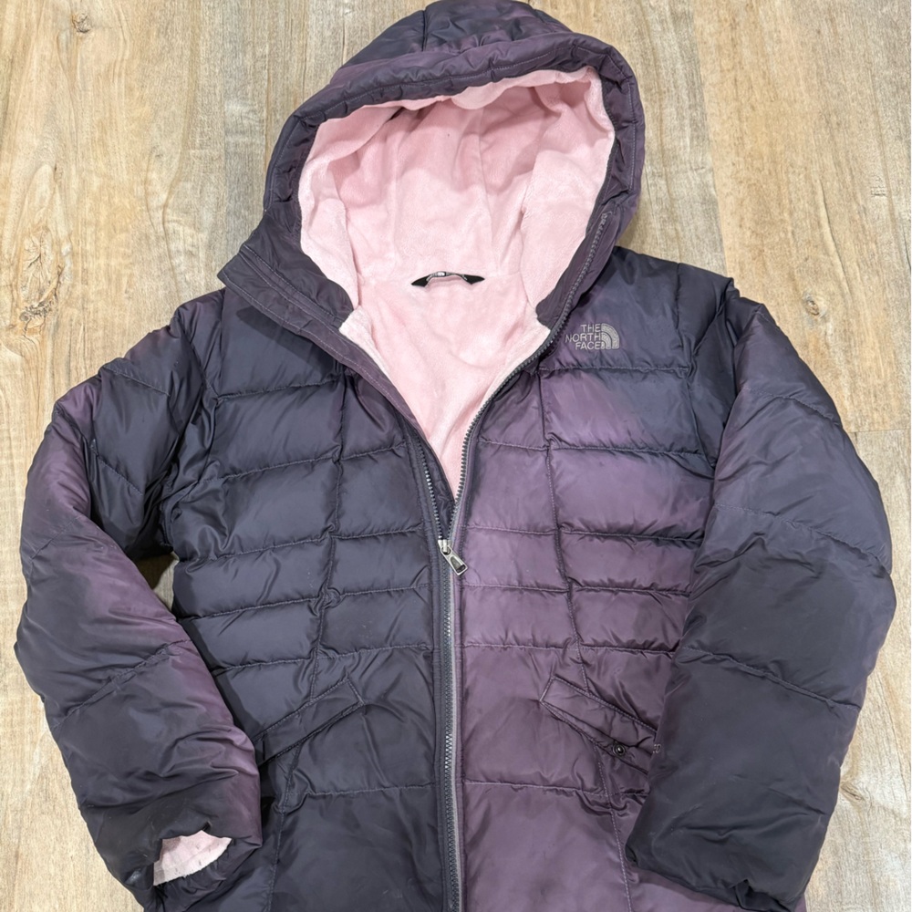 The North Face Two-Tone 550 Puffer Jacket Girls XL